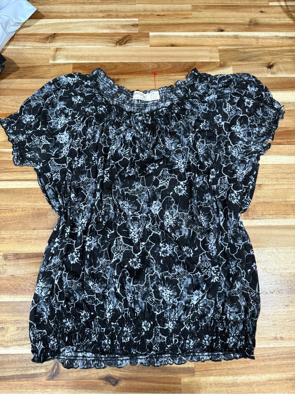 Faded Glory Black & White Floral Smocked Off-Shoulder Top
